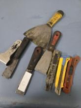 5 Scrapers and 3 knives