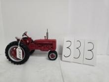 Unboxed Ertl Farmall 200 1/16 scale good condition