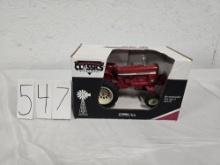 Country classics scale model IH 656 in box good condition tractor was display model