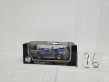 Road Tough 1964 Shelby Cobra 427 S/c Die Cast 1/18th Scale Car Box In Good Cond