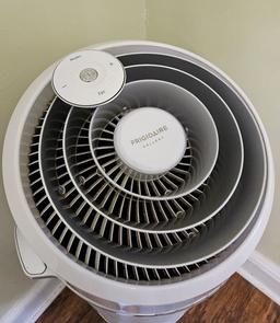 Frigidaire Gallery Air Conditioner Unit