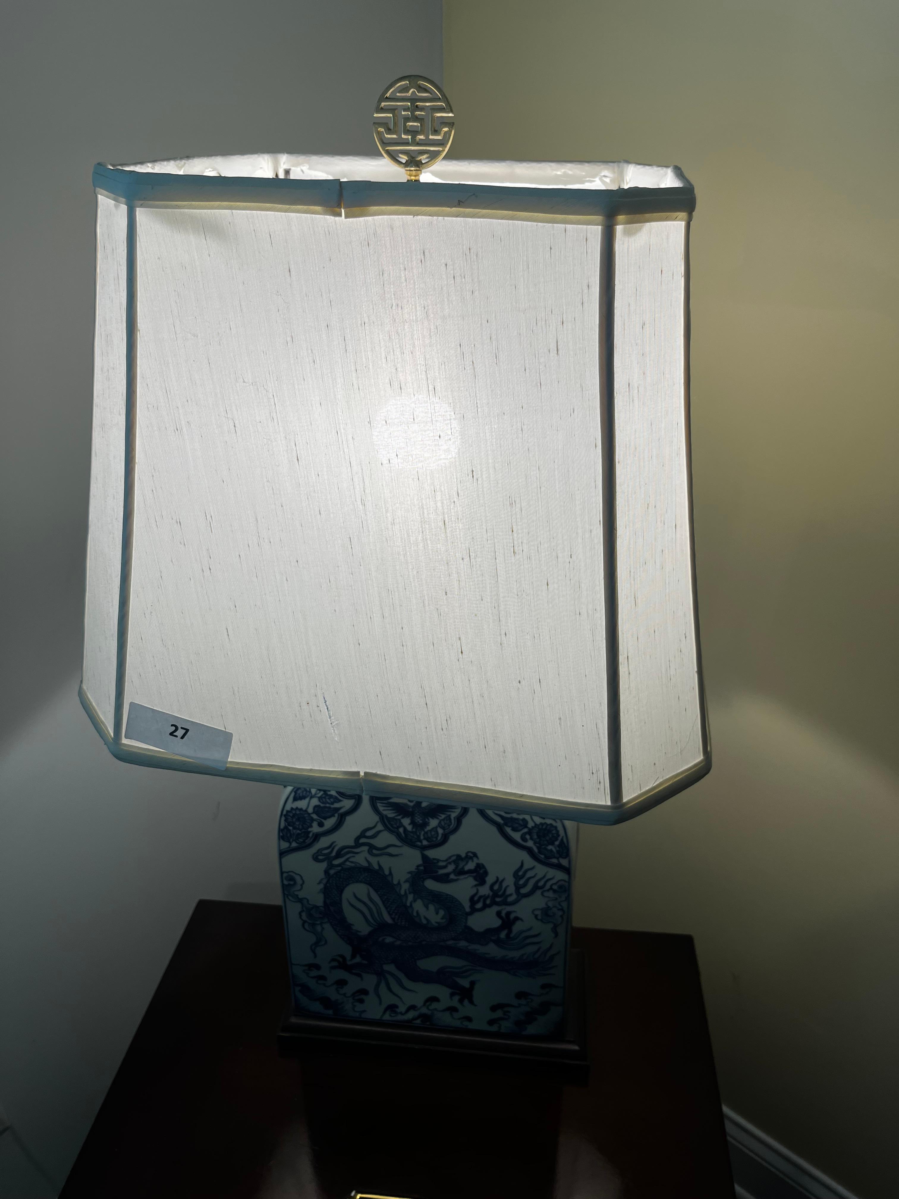 Rectangular Chinese Porcelain Lamp