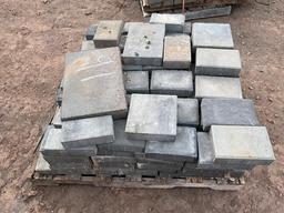 ASSORTED PAVER STONES ON PALLET