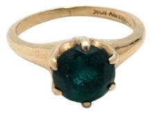 FEATURE 10K Gold Ladies Ring with Green Gemstone - 2.2 grams