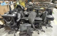 Lot-Various Swivel Office Chairs in (1) Group