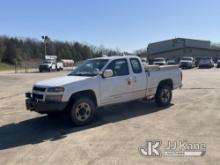 2012 Chevrolet Colorado 4x4 Extended-Cab Pickup Truck, Front winch Runs & Moves) (Starts With Jump, 