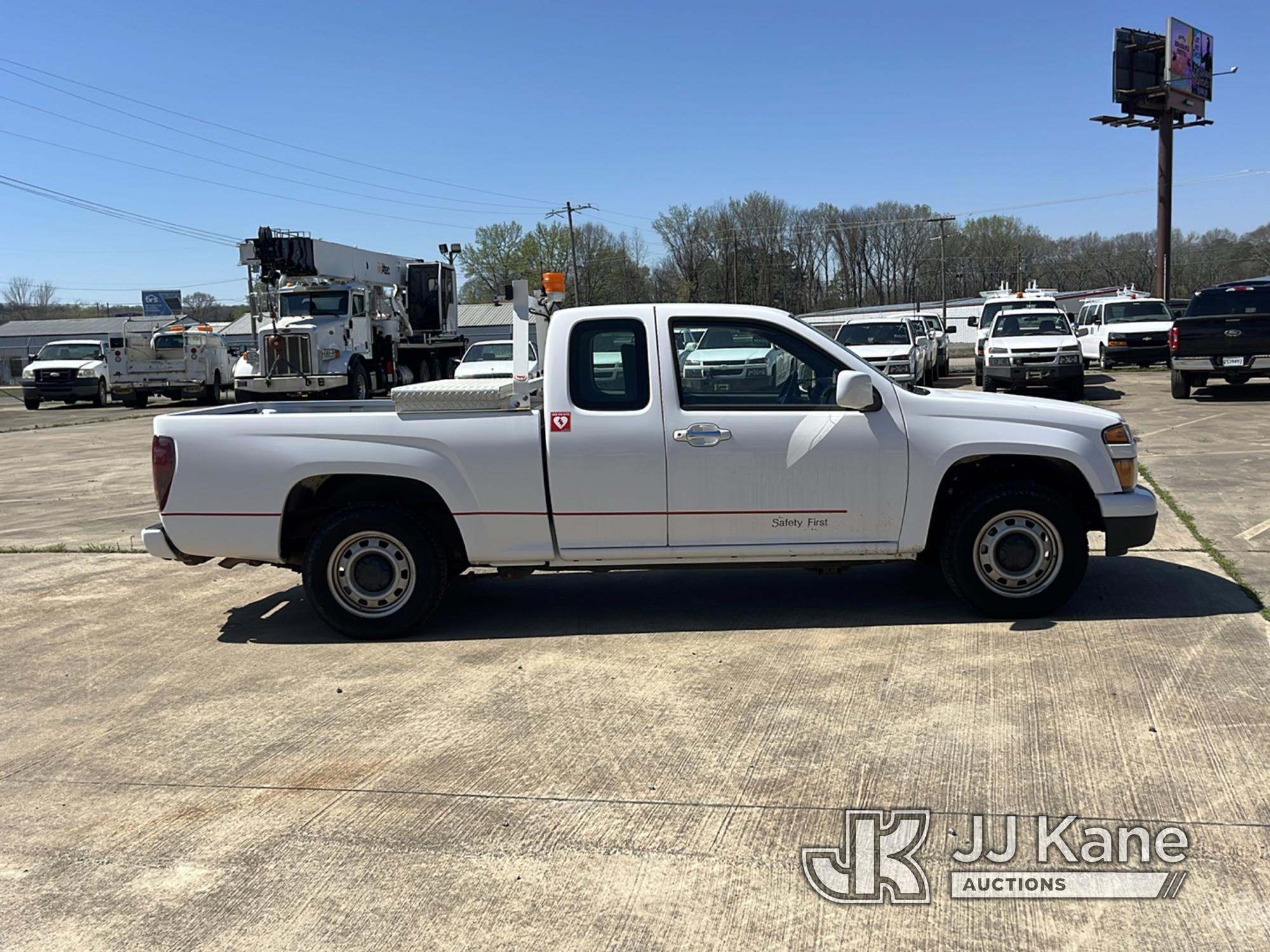 (Conway, AR) 2012 Chevrolet Colorado Extended-Cab Pickup Truck Runs & Moves) (Low Tire Pressure