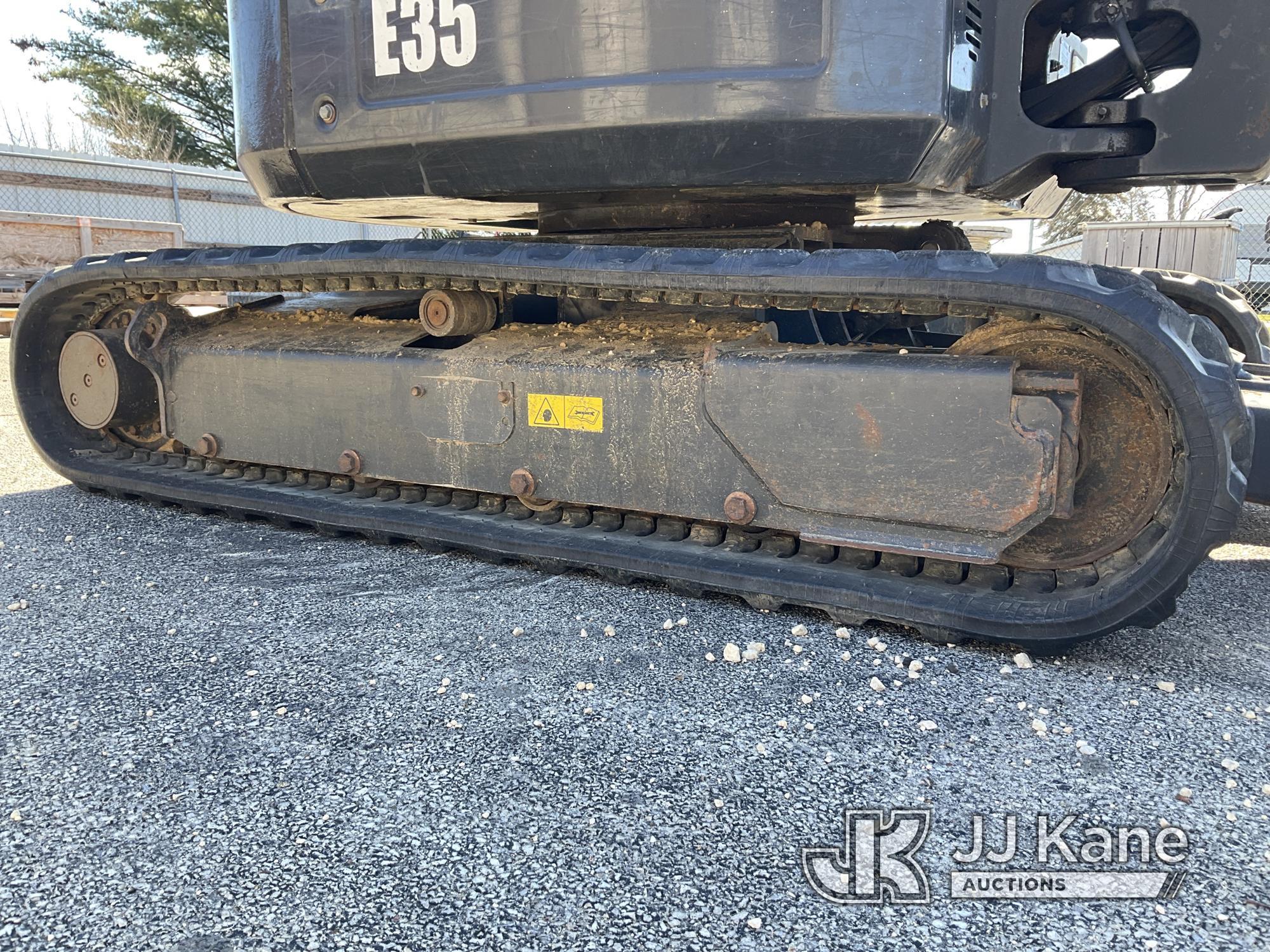 (South Beloit, IL) 2014 Bobcat E35 Mini Hydraulic Excavator Runs, Moves & Operates