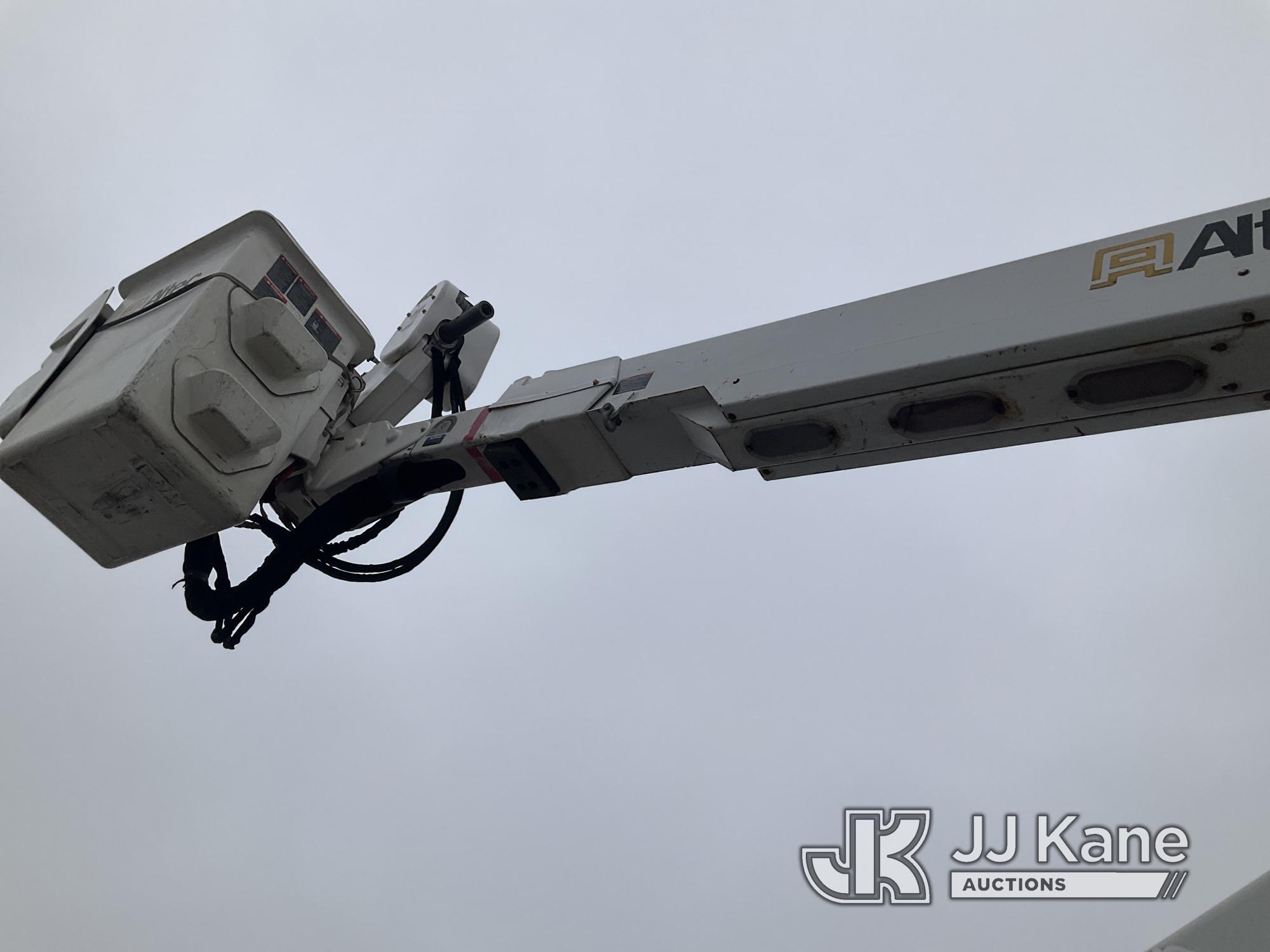 (Kansas City, MO) Altec AT40-MH, Articulating & Telescopic Material Handling Bucket Truck mounted be