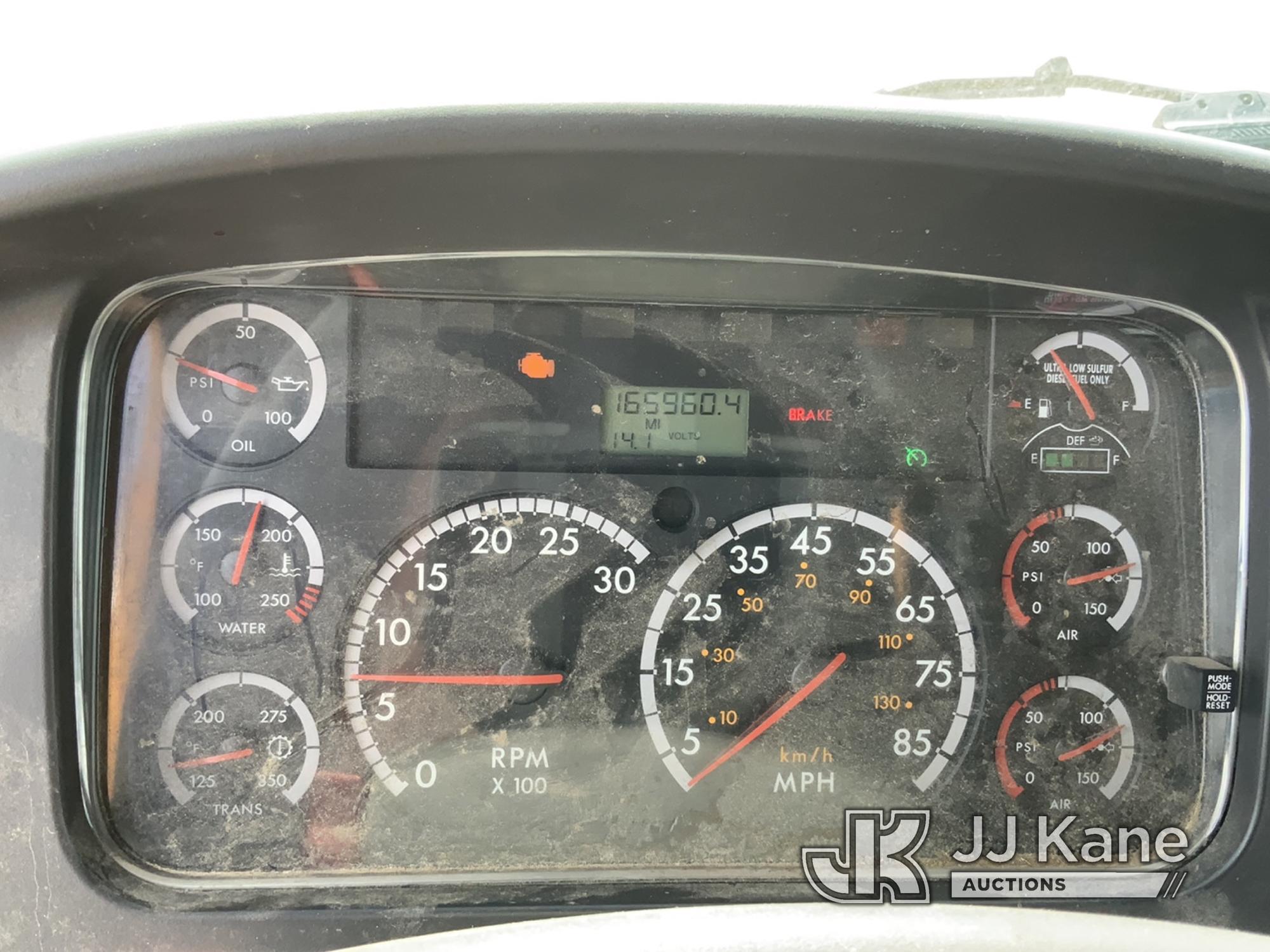 (Joplin, MO) 2015 Freightliner M2 106 Utility Truck Runs and Moves