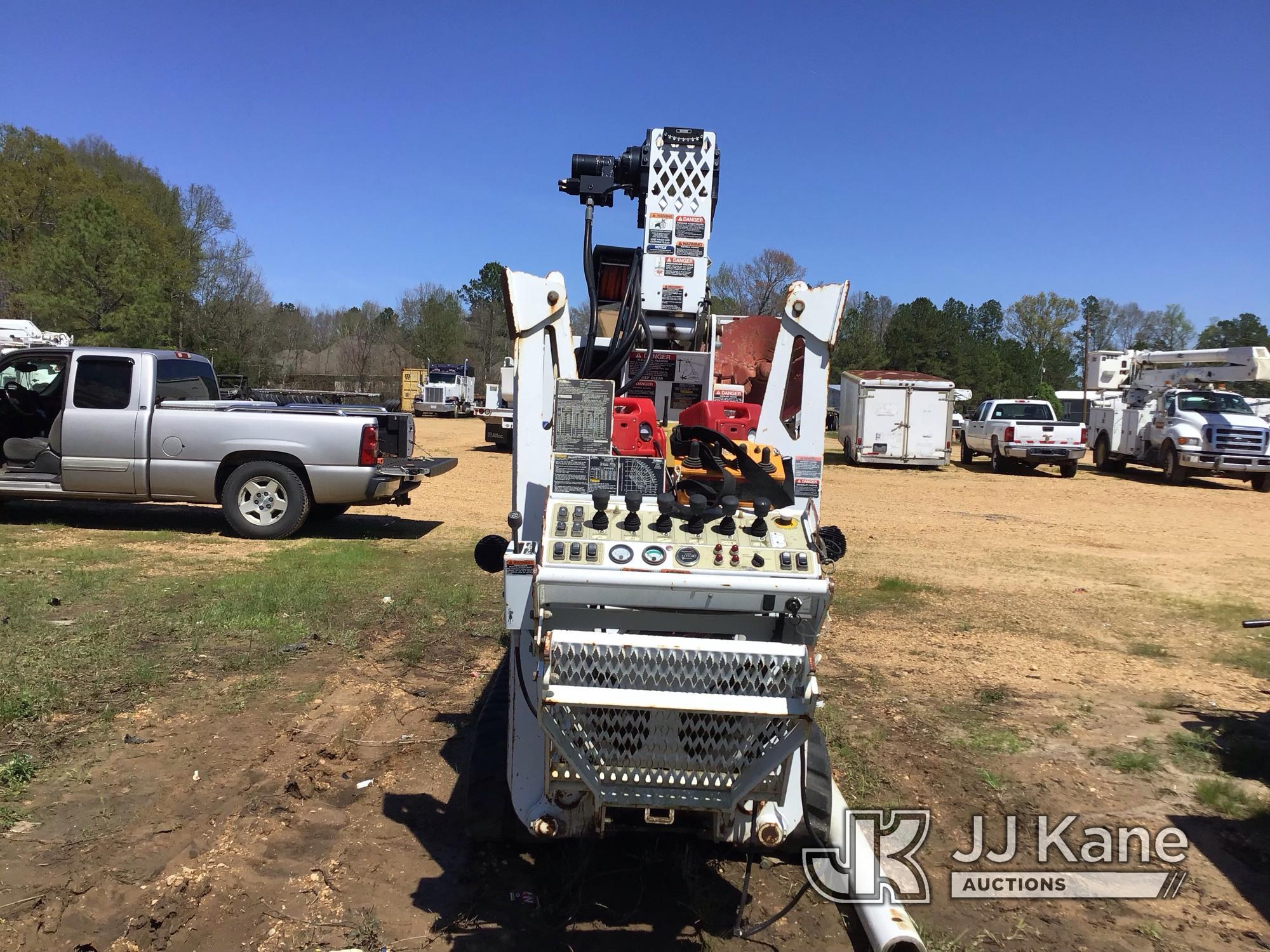 (Byram, MS) Altec DB37 Jump to Start, Turns Over Will Not Start, All Conditions Unknown, Throttle Le