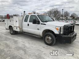 (Hawk Point, MO) 2014 Ford F350 4x4 Extended-Cab Service Truck Runs & Moves) (Check Engine Light On