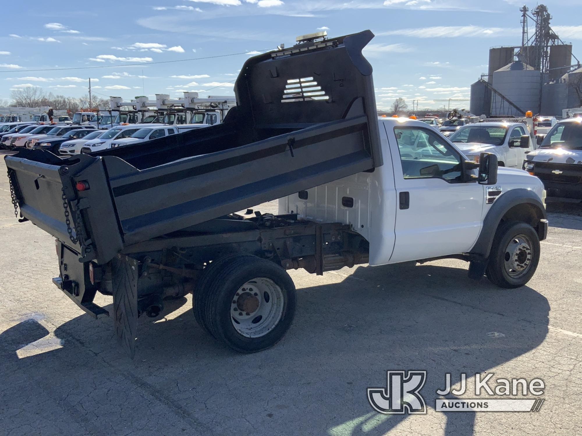 (South Beloit, IL) 2008 Ford F450 Dump Truck Runs, Moves & Dump Bed Operates) (Seller States: New Mo