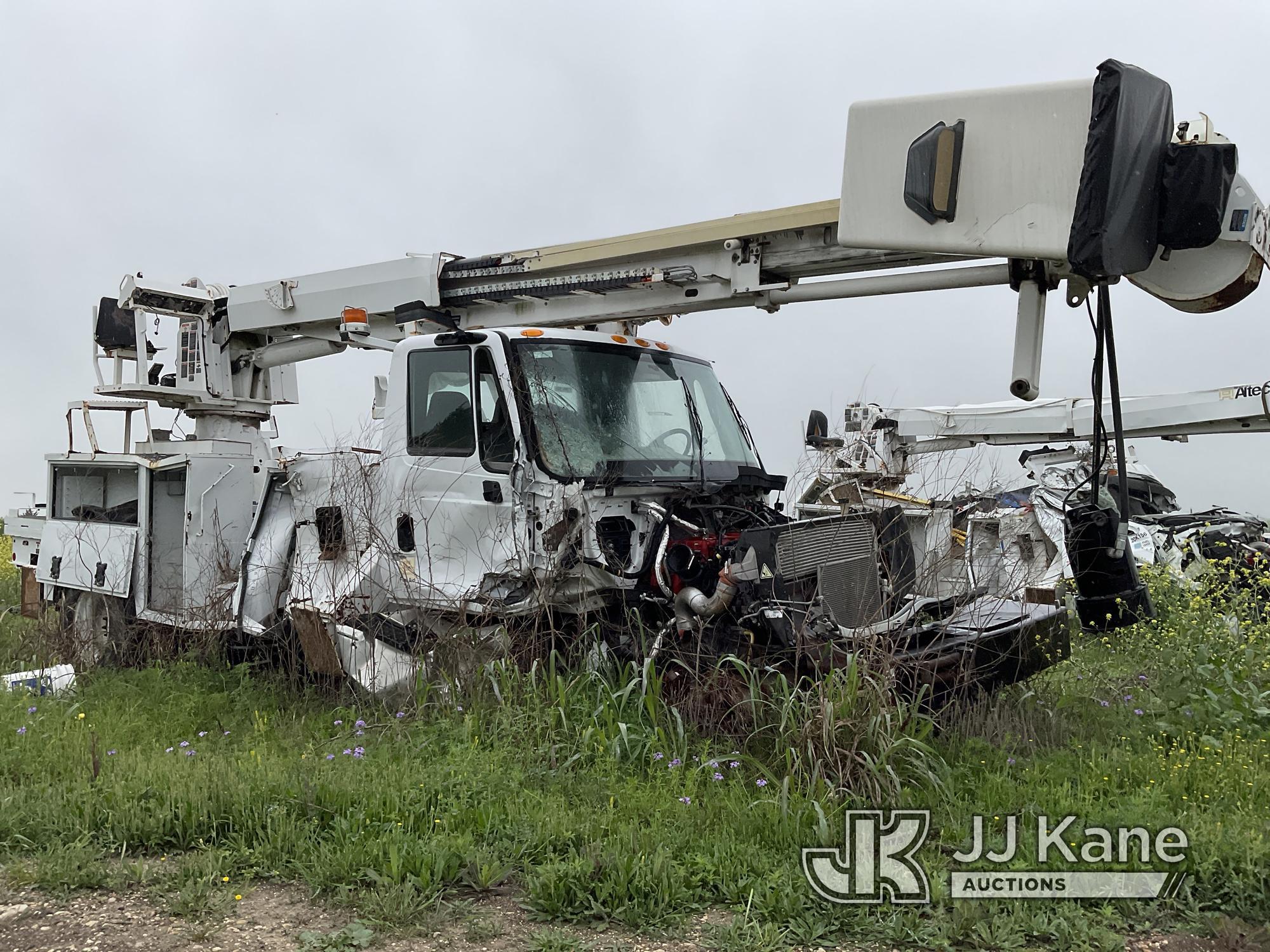 (Creedmoor, TX) Altec DM47-TR, Digger Derrick rear mounted on 2017 International 4300 Utility Truck