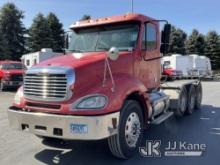 2006 Freightliner Columbia 120 T/A Truck Tractor, PRIOR SALVAGE TITLE Runs and Moves