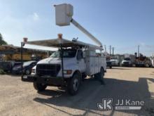 HiRanger 5FC-55, Bucket mounted behind cab on 2003 Ford F750 Utility Truck Runs & Moves, Lower Boom 