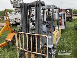(San Antonio, TX) 2000 Yale GDP060TGNUAE085 Solid Tired Forklift Runs, Moves & Operates