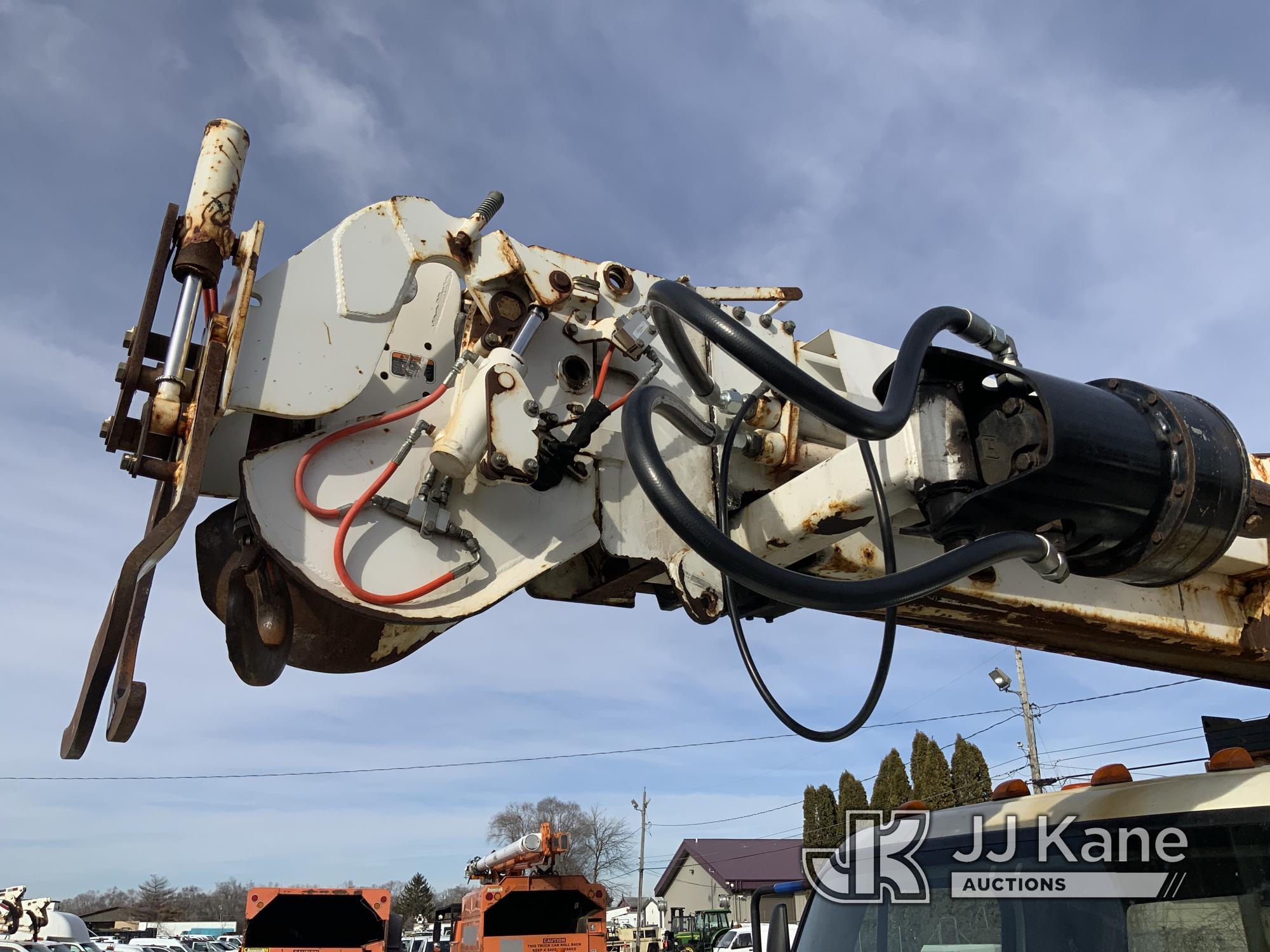(South Beloit, IL) Altec DC47-TR, Digger Derrick rear mounted on 2014 Freightliner M2 106 Utility Tr