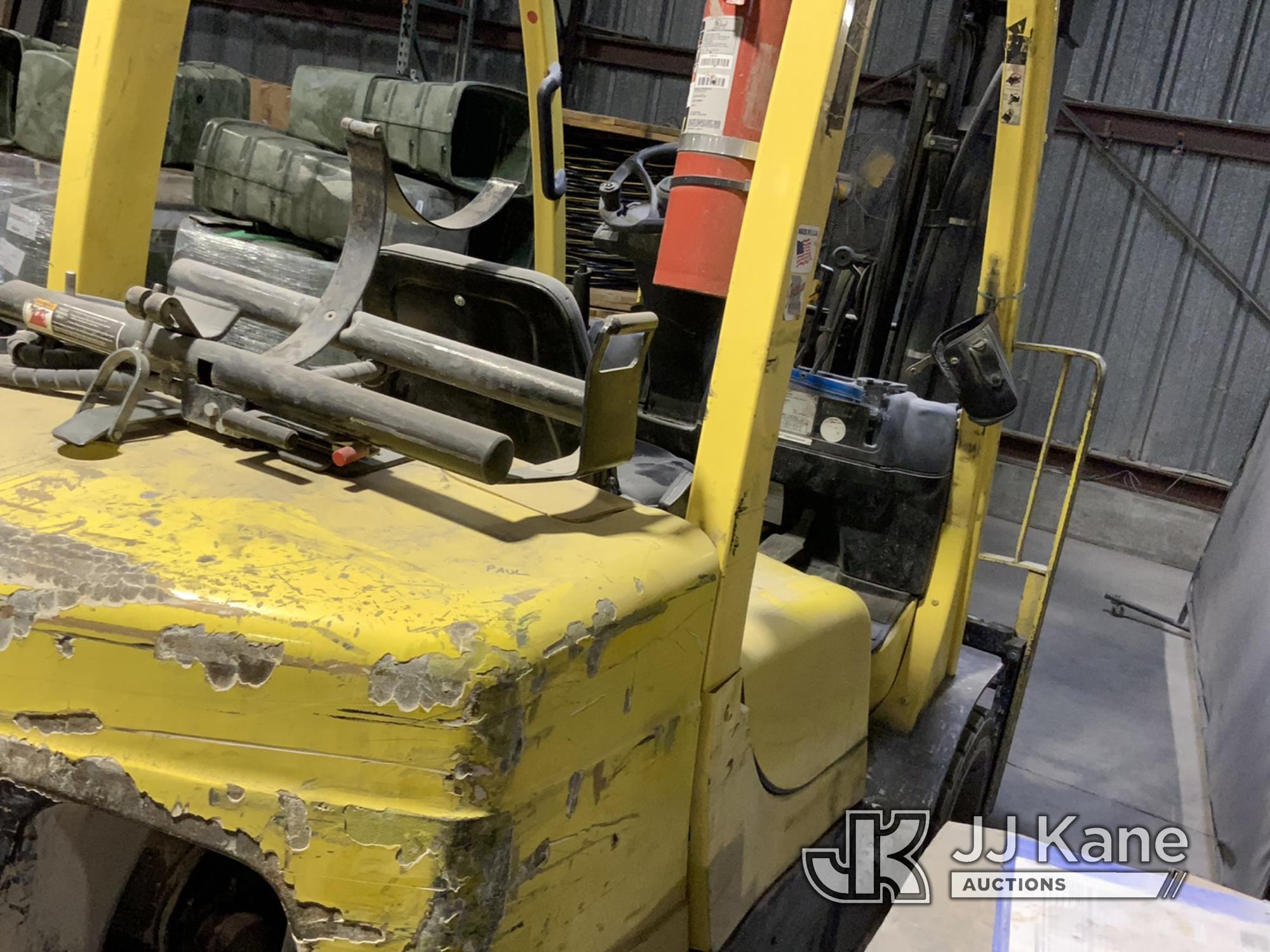 (Neosho, MO) 2006 Hyster S80FT Cushion Tired Forklift Not Running, Condition Unknown, Broken Starter