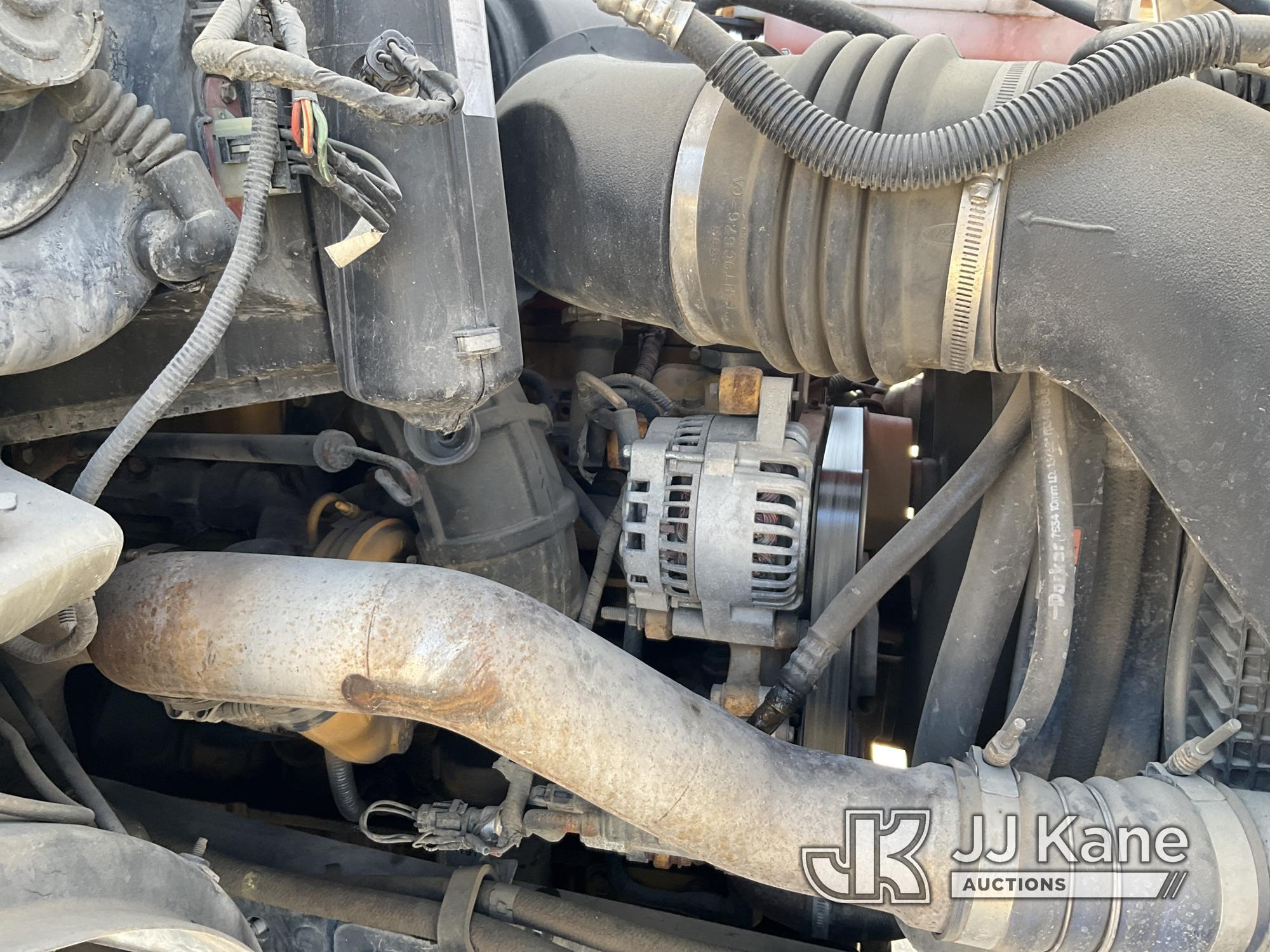 (San Antonio, TX) HiRanger 5FC-55, Bucket mounted behind cab on 2002 Ford F750 Utility Truck Runs &