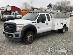 (Hawk Point, MO) 2016 Ford F550 4x4 Extended-Cab Service Truck Runs & Moves) (Transmission going int