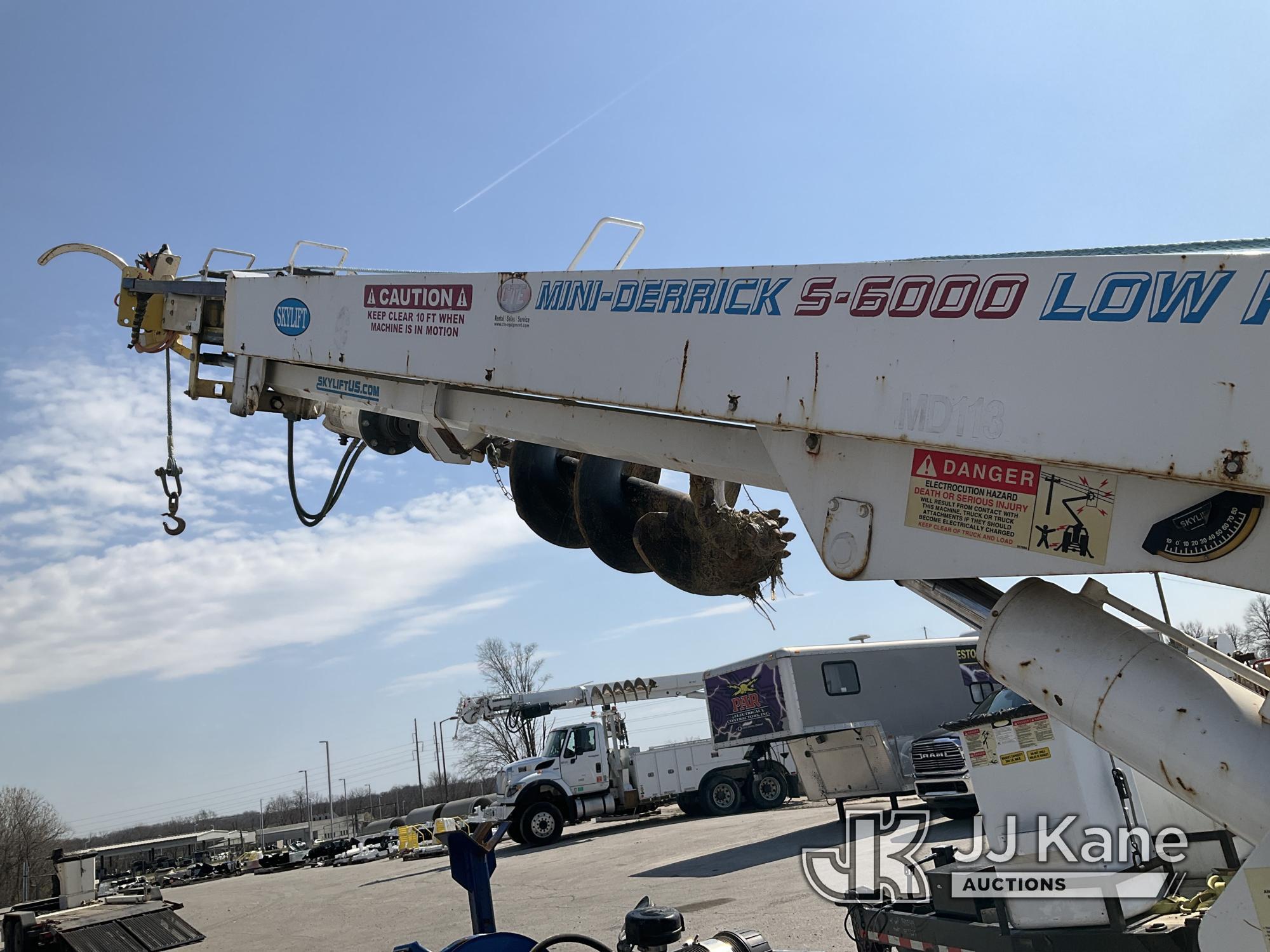(Kansas City, MO) Skylift S6000 Runs, Moves, & Operates