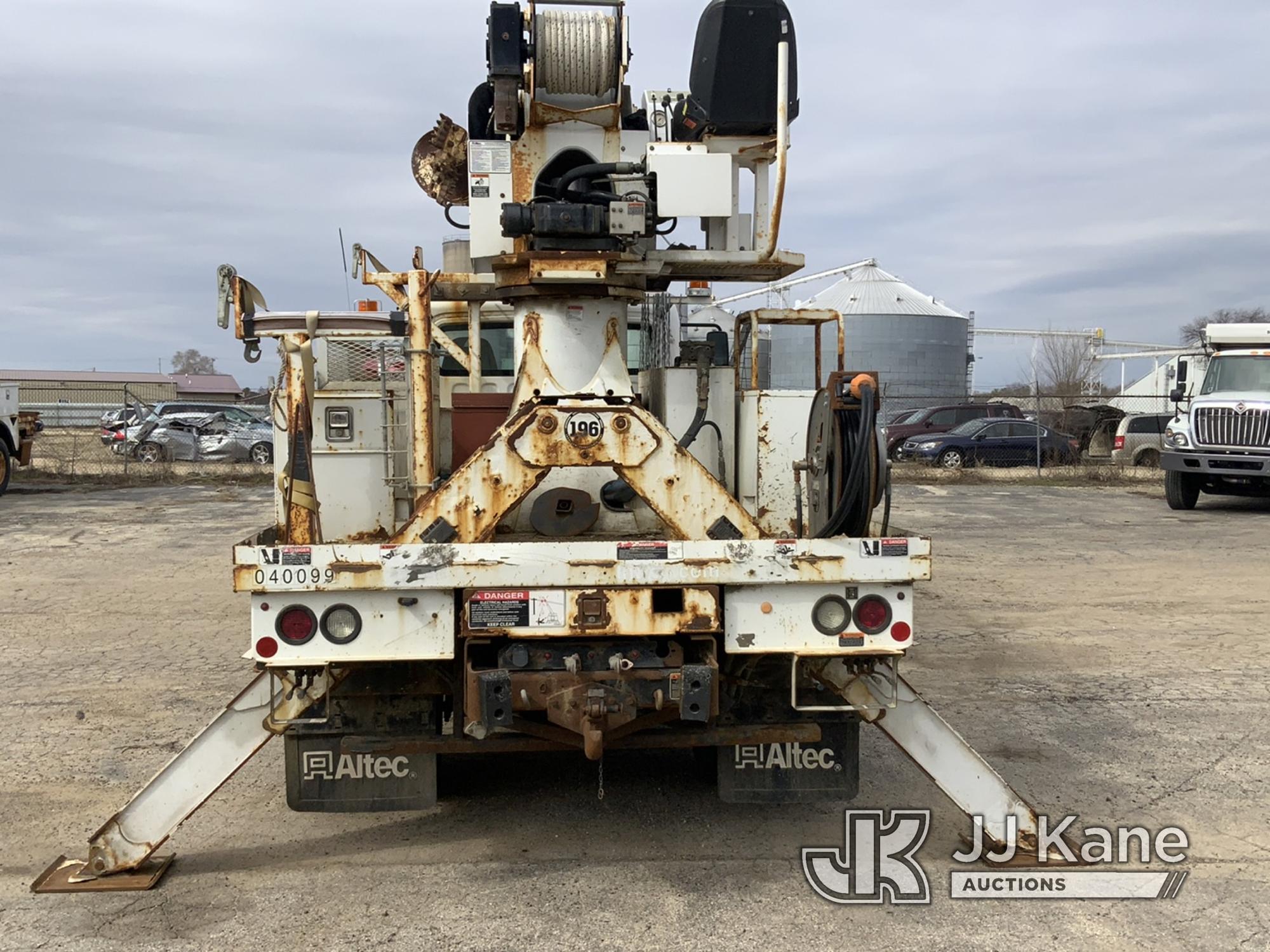 (South Beloit, IL) Altec DC47-TR, Digger Derrick rear mounted on 2018 Freightliner M2 106 Utility Tr