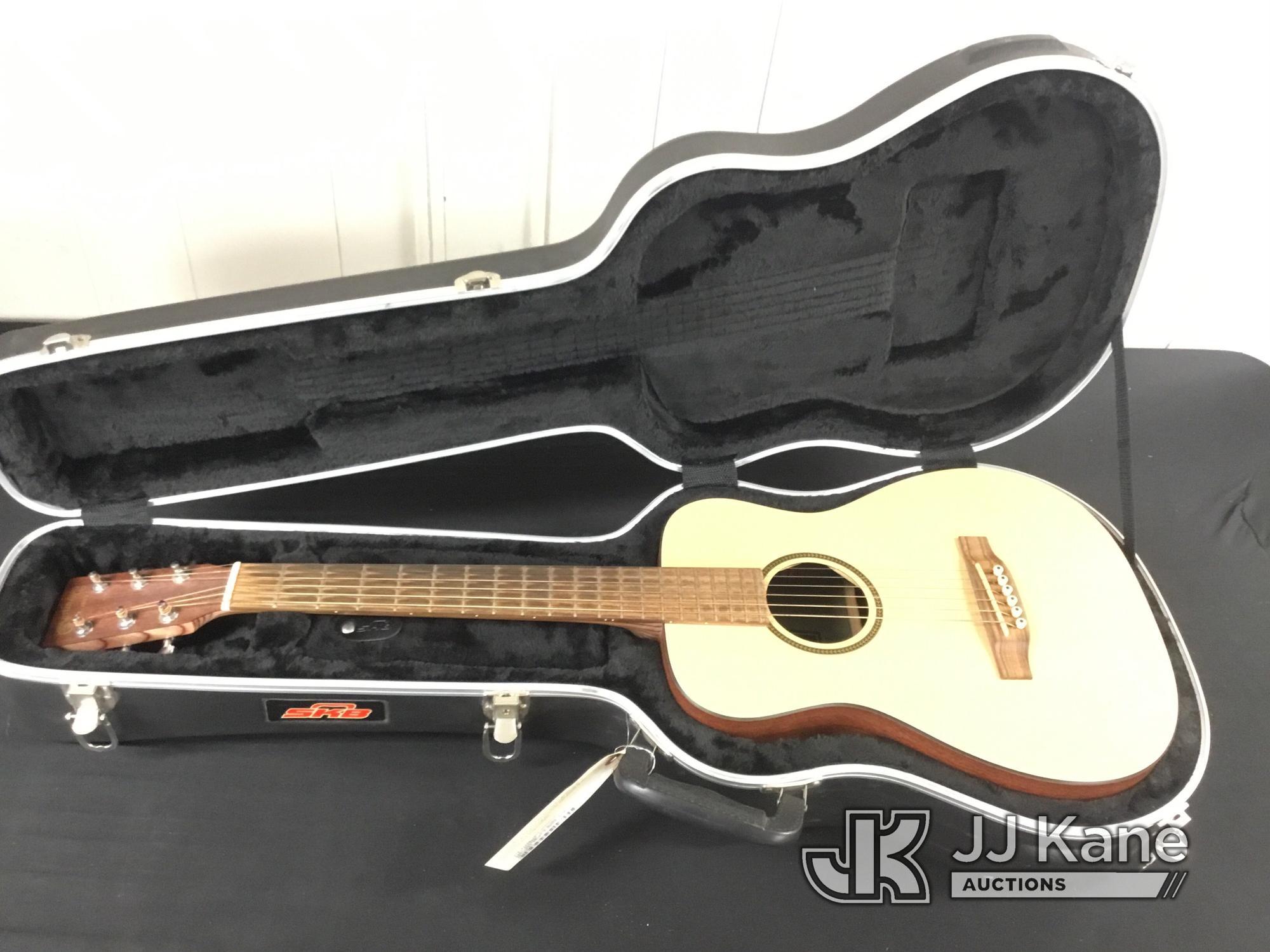 (Jurupa Valley, CA) Martin & Co. | Little Martin guitar | hard shell case (Used ) NOTE: This unit is