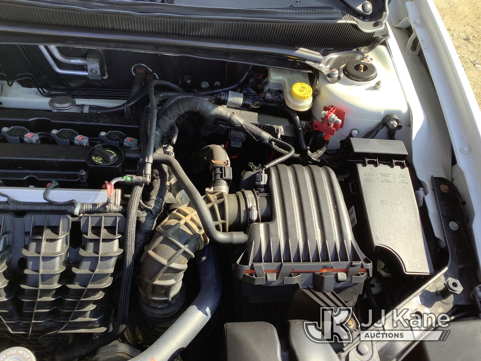 (Shrewsbury, MA) 2013 Dodge Avenger 4-Door Sedan Runs & Moves) (Rust Damage