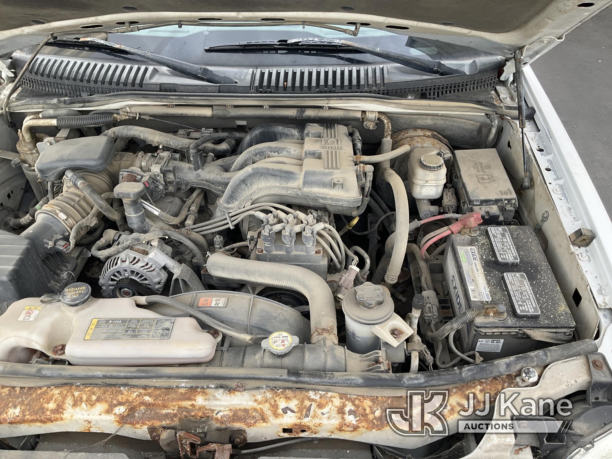 (Jurupa Valley, CA) 2010 Ford Explorer XLT 4x4 4-Door Sport Utility Vehicle Runs & Moves, Missing Ca