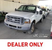 2005 Ford F-250 SD Extended-Cab Pickup Truck Runs & Moves , Check Engine light Is On , Engine Is Kno