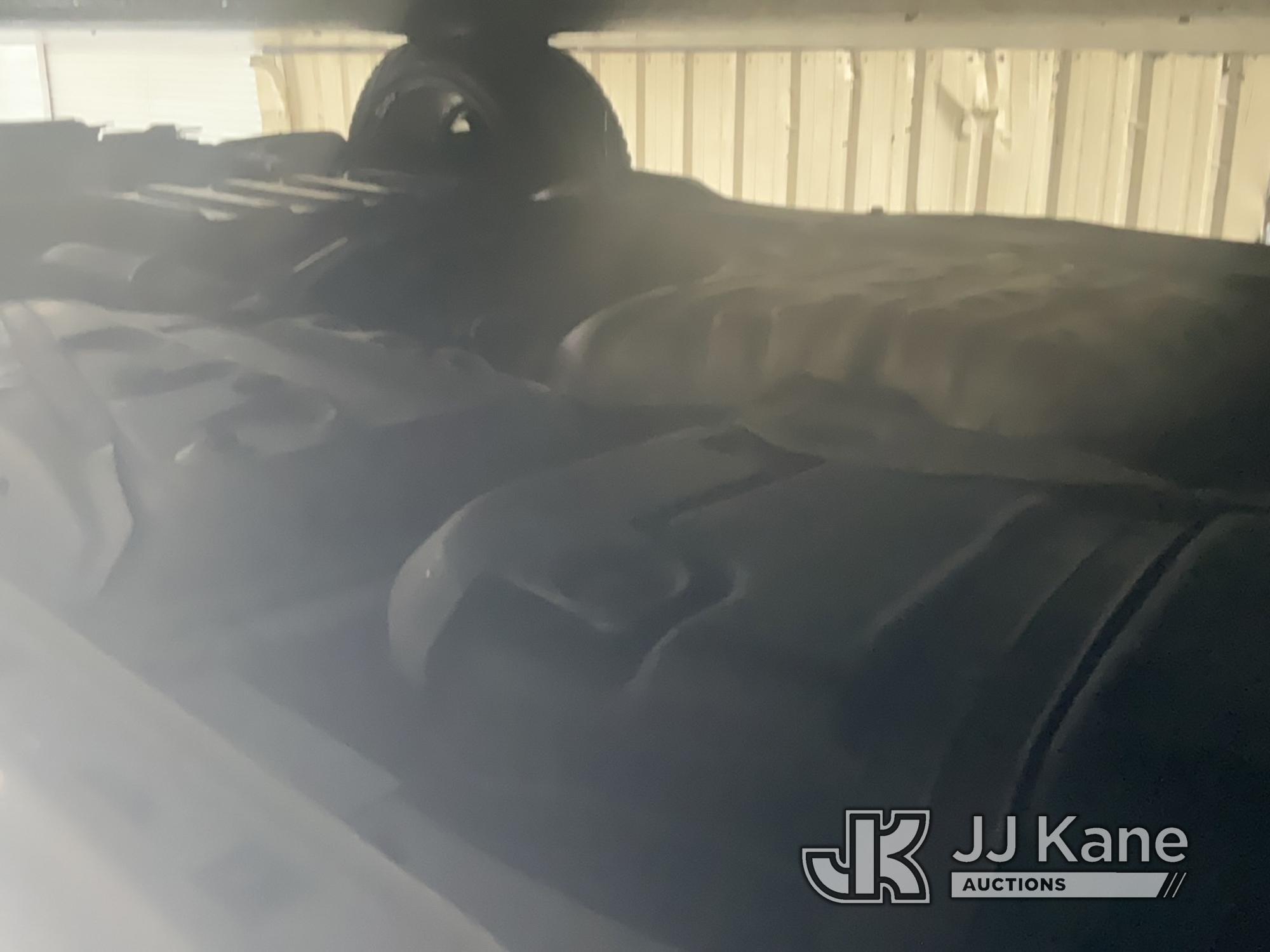 (Jurupa Valley, CA) 2013 Jeep Grand Cherokee 4x4 4-Door Sport Utility Vehicle Runs & Moves