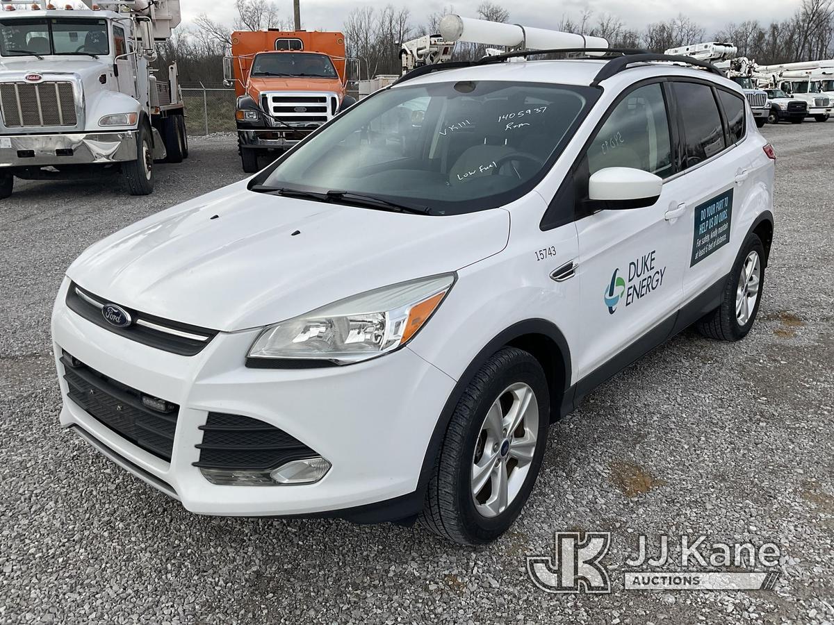 (Verona, KY) 2014 Ford Escape 4x4 4-Door Sport Utility Vehicle Runs & Moves) (Check Engine Light On)