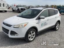 2013 Ford Escape 4x4 4-Door Sport Utility Vehicle Runs & Moves) (Check Engine Light On, Bad Battery)