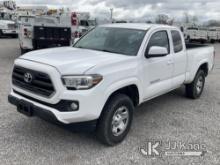 2016 Toyota Tacoma 4x4 Extended-Cab Pickup Truck Runs & Moves) (Body Damage