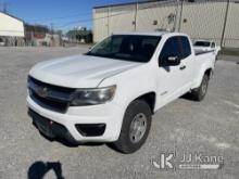 2016 Chevrolet Colorado 4x4 Extended-Cab Pickup Truck Runs & Moves) (Tailgate & Side Mirror Damage, 