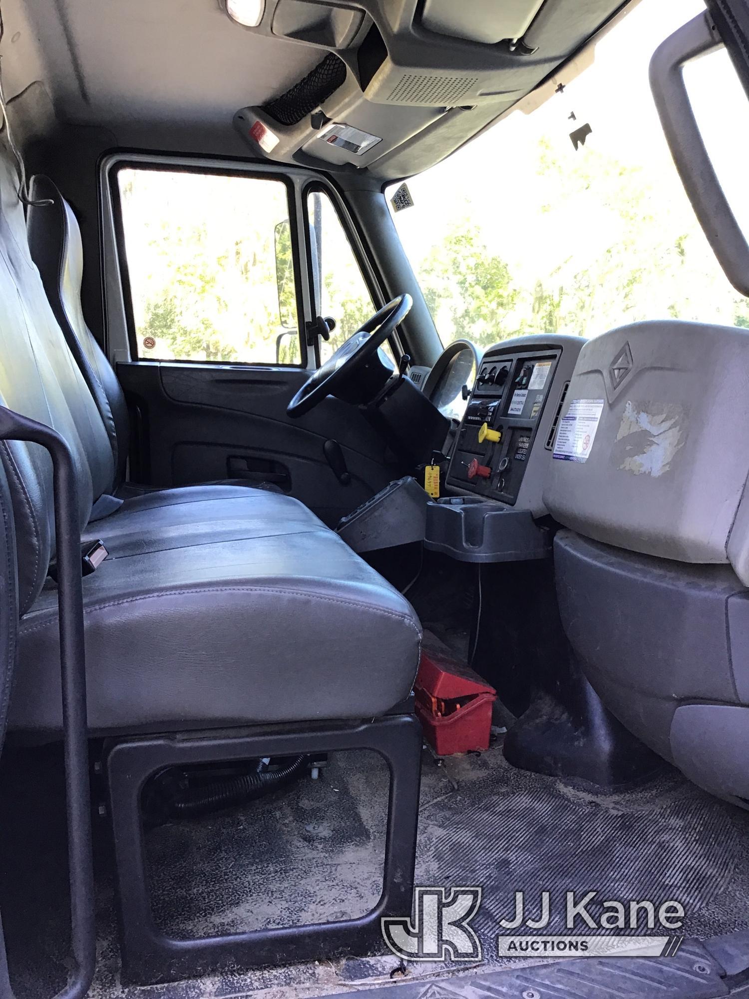 (Ocala, FL) Altec AA55-MH, Material Handling Bucket Truck rear mounted on 2019 International Durasta