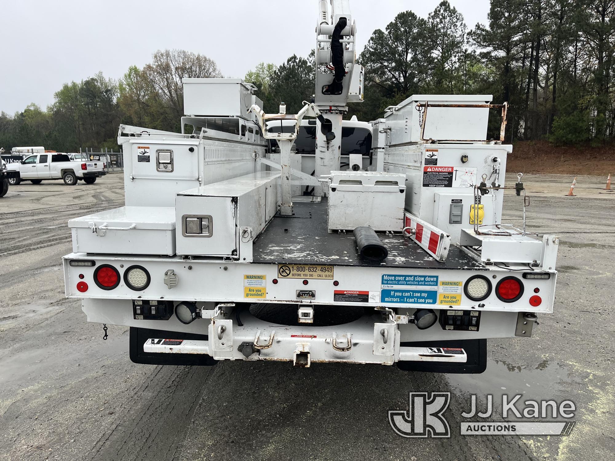 (Chester, VA) Altec AT40M, Articulating & Telescopic Material Handling Bucket Truck mounted behind c