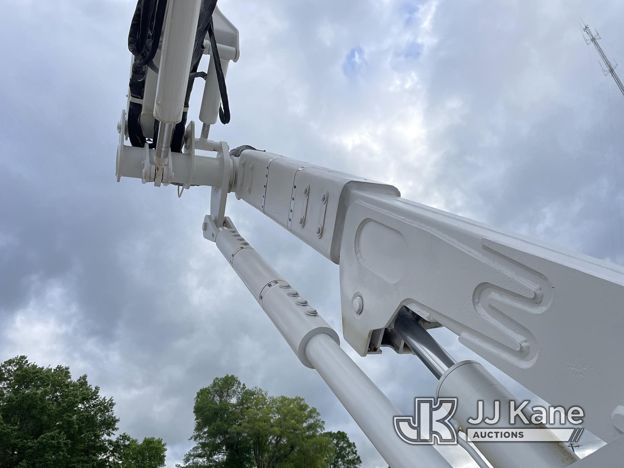 (Charlotte, NC) Altec AT40-MH, Articulating & Telescopic Material Handling Bucket Truck mounted behi