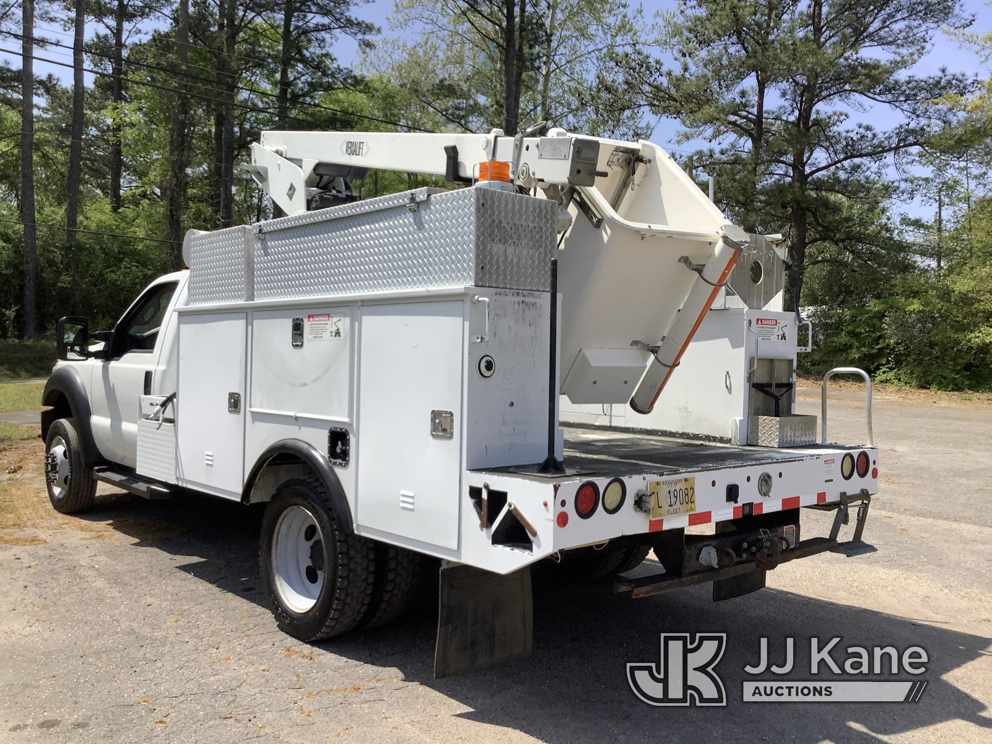 (Graysville, AL) Versalift TEL29N03, Telescopic Non-Insulated Bucket Truck rear mounted on 2013 Ford