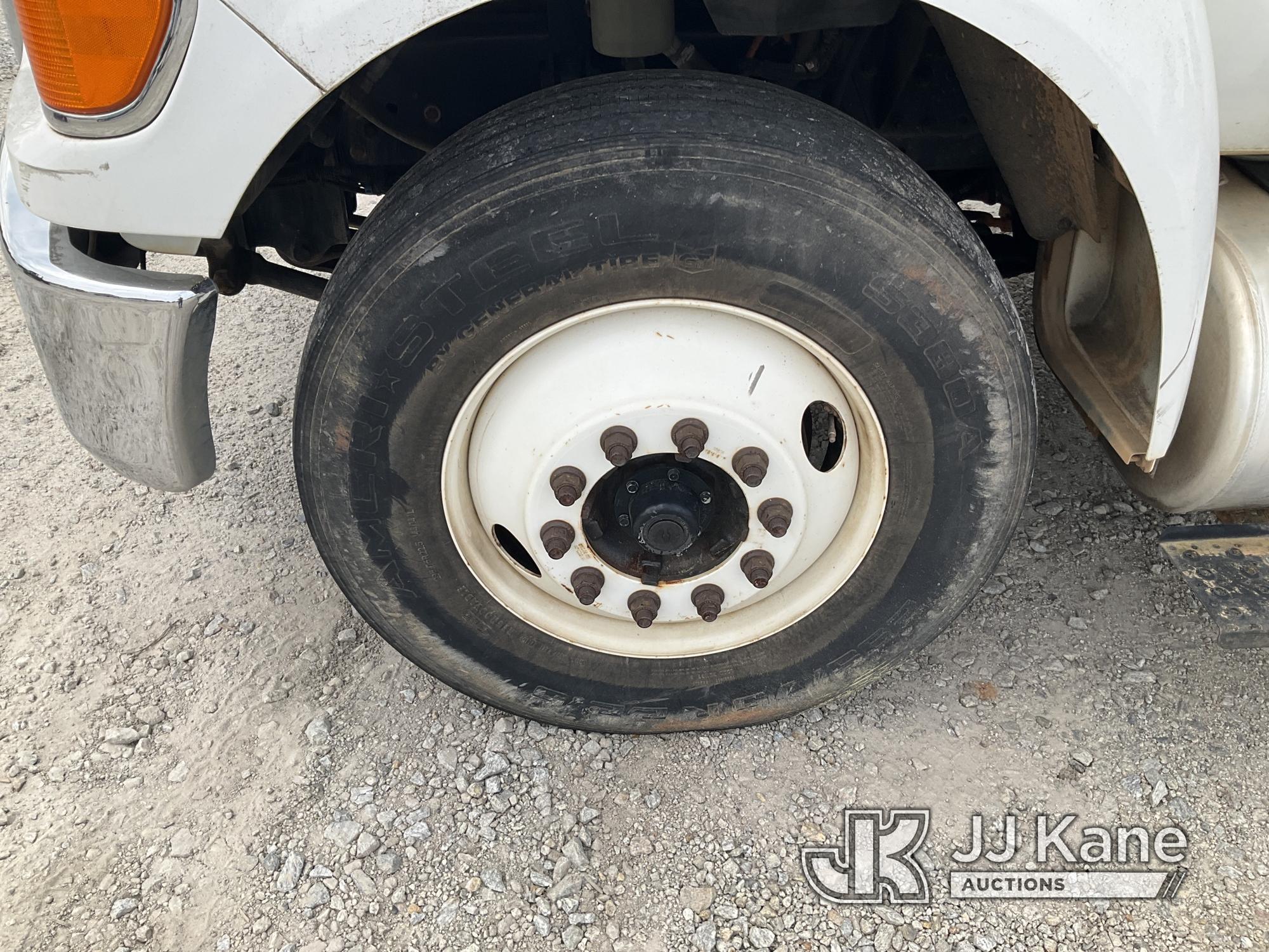 (Villa Rica, GA) 2015 Ford F750 Flatbed/Service Truck Not Running, Condition Unknown, Body Damage