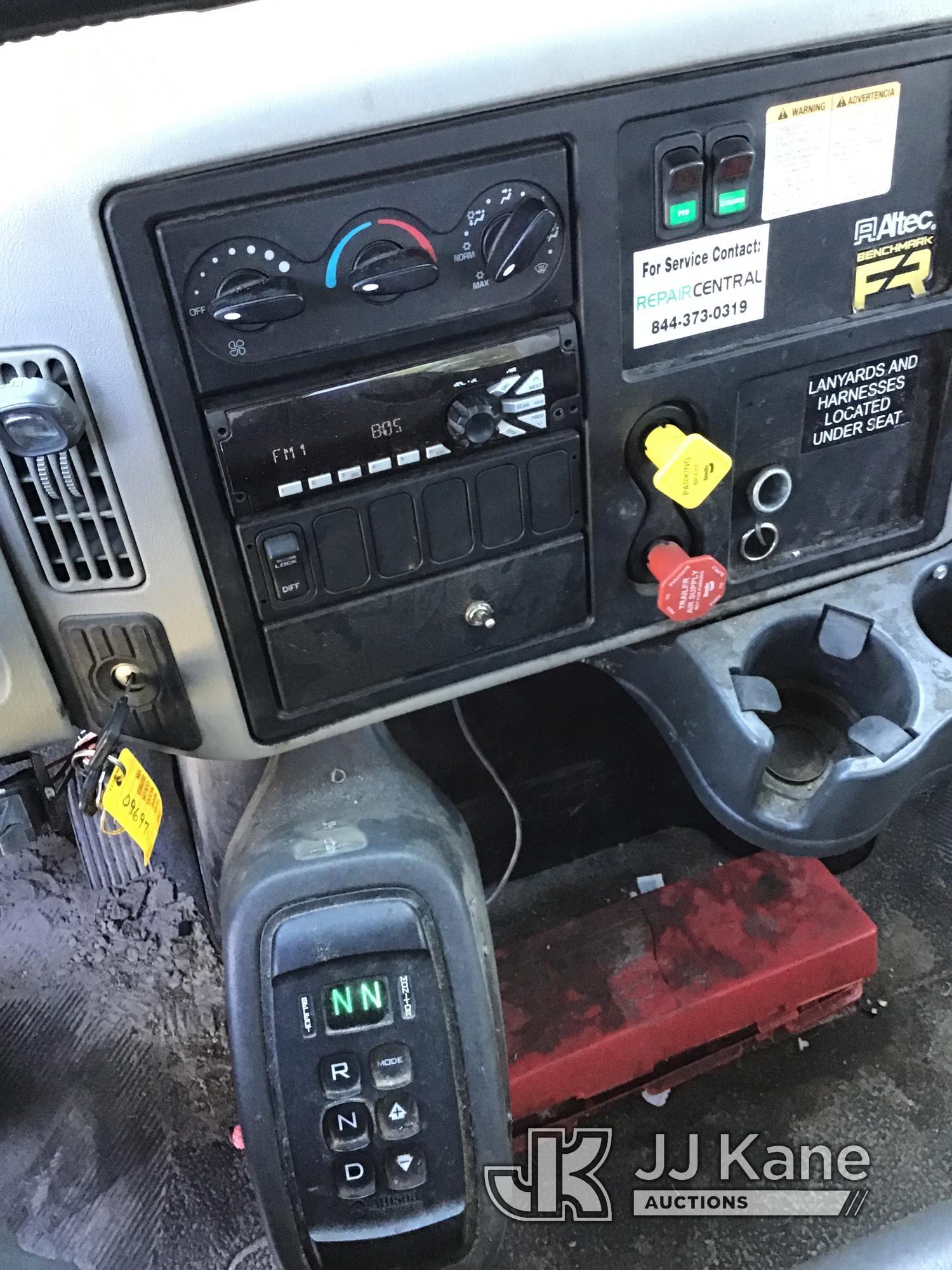 (Ocala, FL) Altec AA55-MH, Material Handling Bucket Truck rear mounted on 2019 International Durasta