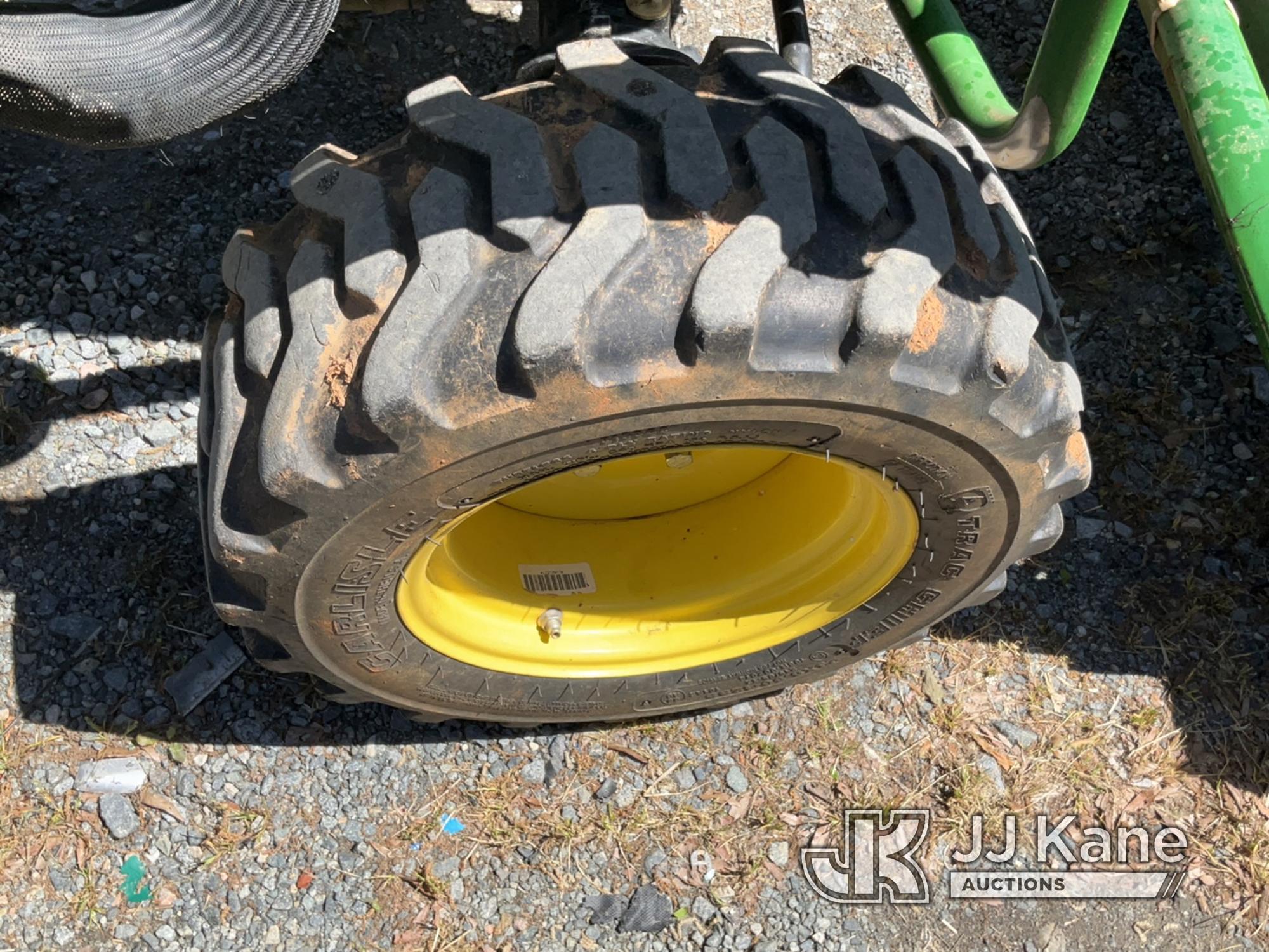 (Charlotte, NC) 2019 John Deere 2025R MFWD Mini Tractor Loader Backhoe Runs, Moves, & Operates) (Hyd
