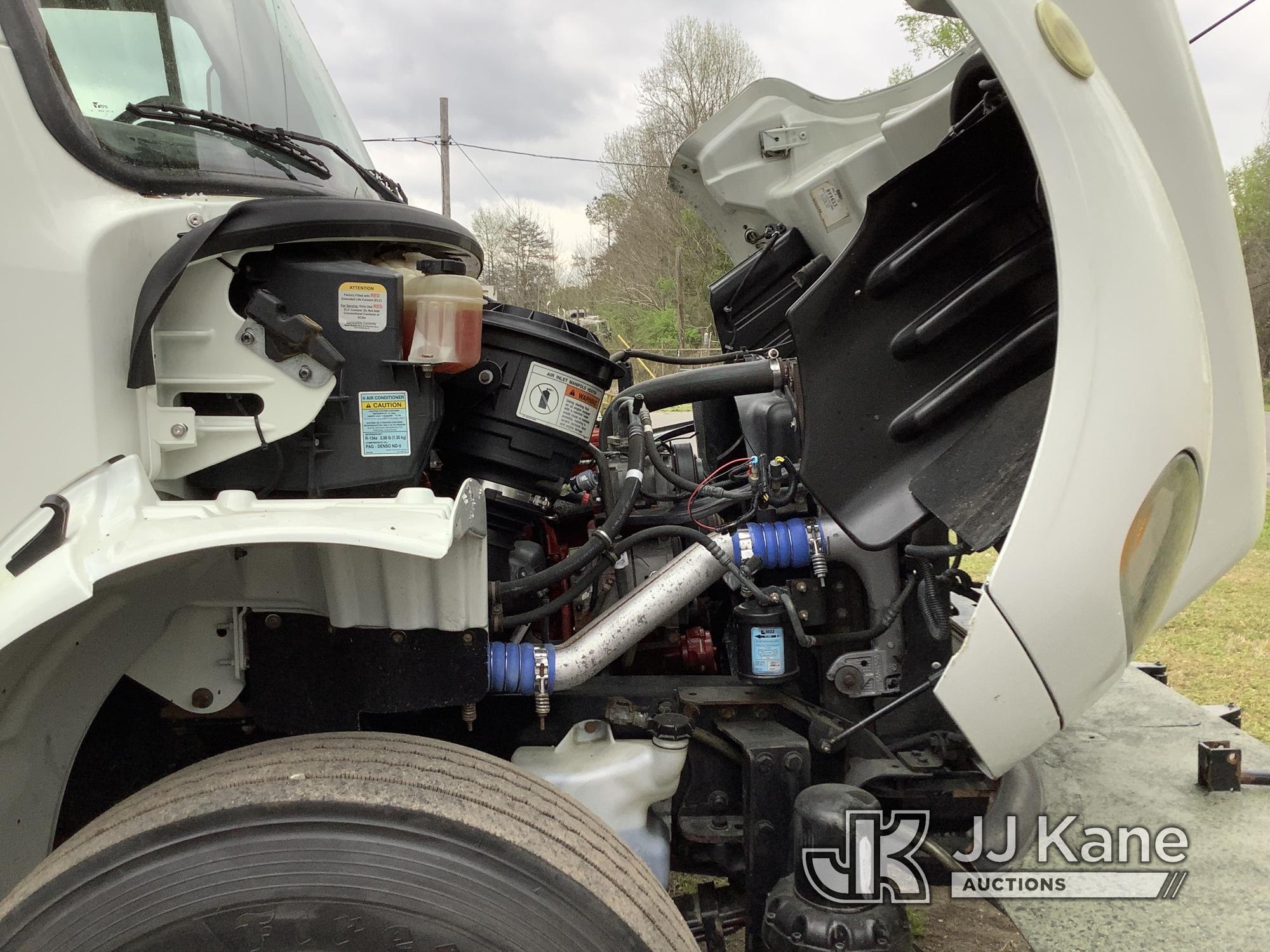 (Graysville, AL) Altec AM855, Over-Center Material Handling Bucket Truck rear mounted on 2013 Freigh