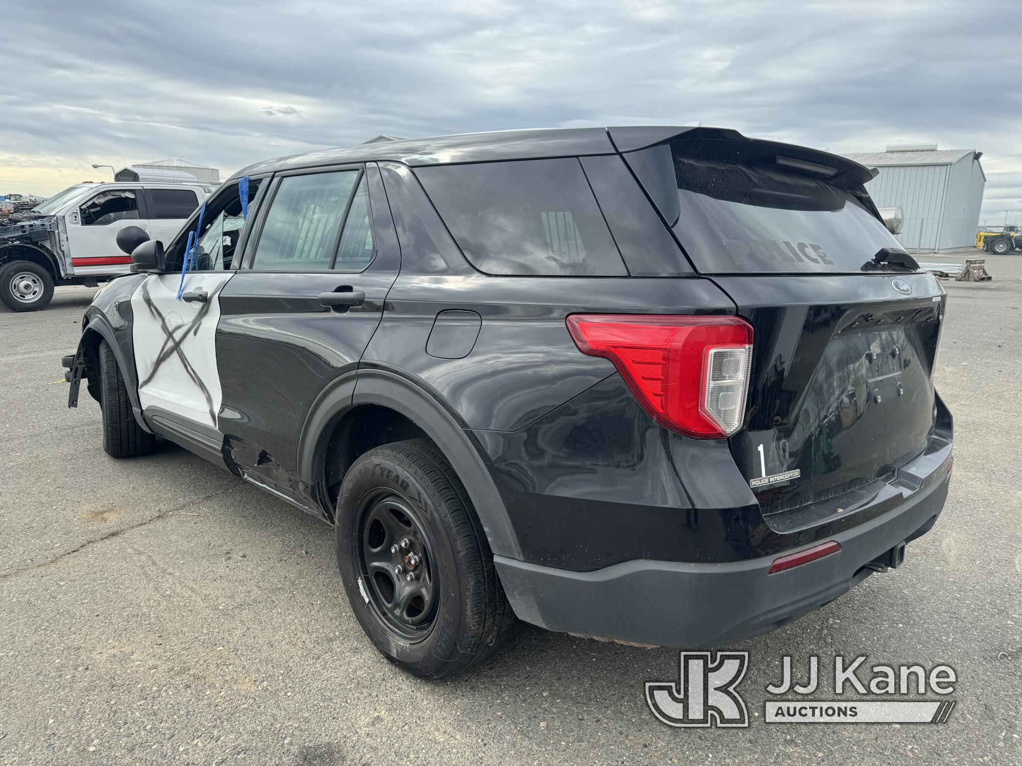 (Dixon, CA) 2020 Ford Explorer AWD Police Interceptor 4-Door Sport Utility Vehicle Not Running, Cond