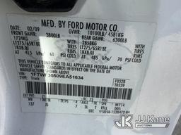 (Dixon, CA) 2009 Ford F350 Pickup Truck Runs & Moves, Cracked Mirror