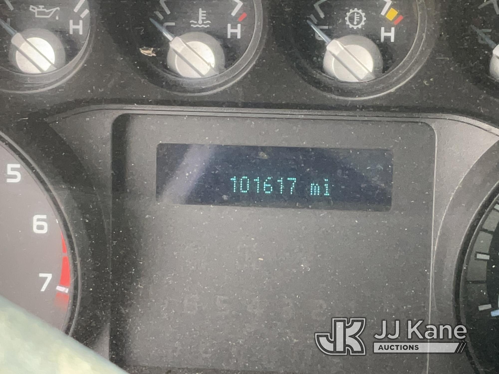 (Dixon, CA) 2013 Ford F150 Extended-Cab Pickup Truck Not Running, Ignition Damaged, Body Damage