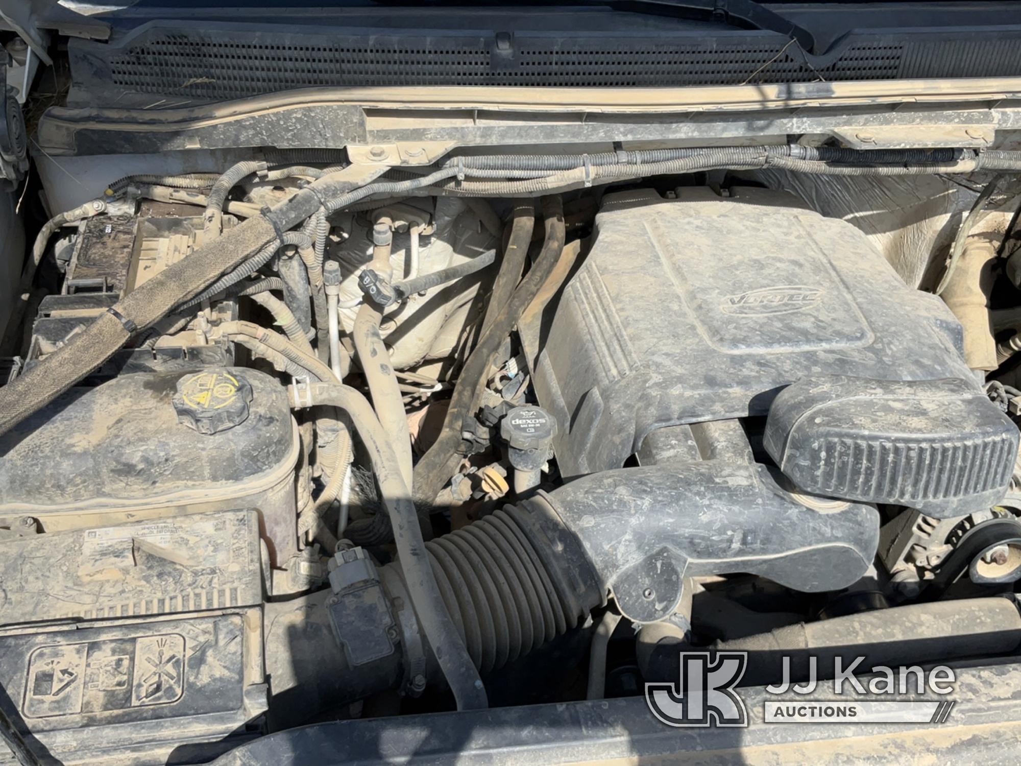 (Dixon, CA) 2015 GMC Sierra 2500HD 4x4 Crew-Cab Pickup Truck Runs, Will Not Stay Running) (Bad Charg