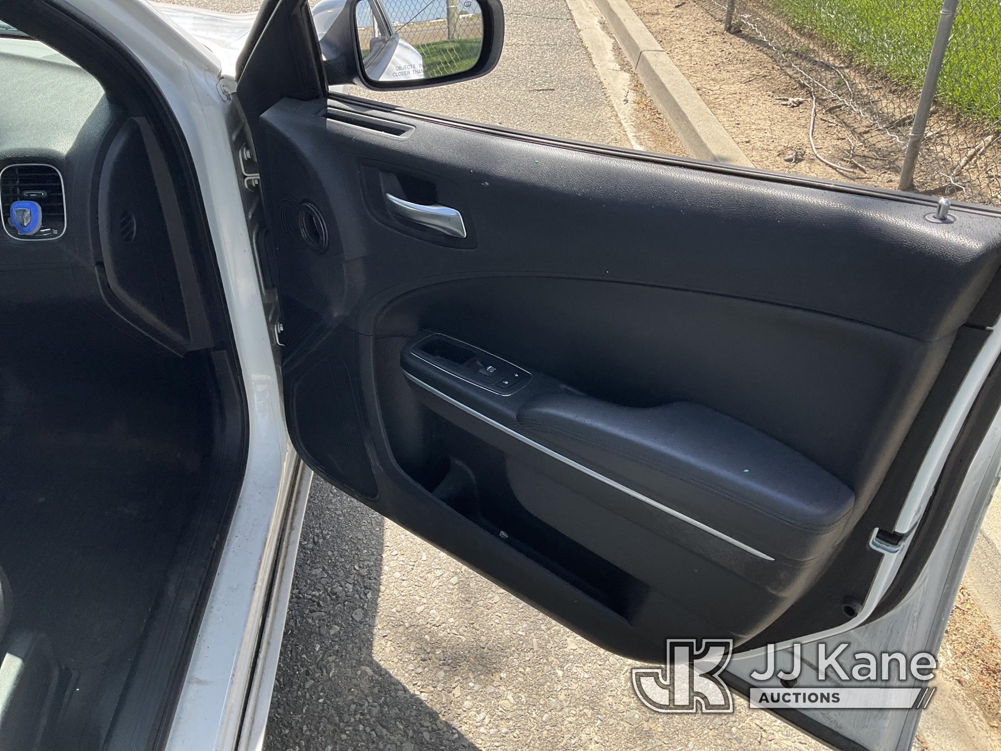 (Dixon, CA) 2019 Dodge Charger 4-Door Sedan Runs & Moves