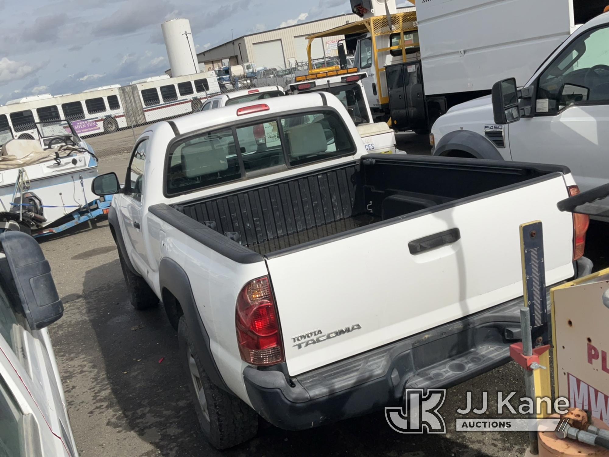 (Dixon, CA) 2014 Toyota Tacoma 4x4 Pickup Truck, Unknown issue wont turn over Runs & Moves, Check En